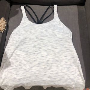Lululemon slay the studio 2-in-1 tank/sports bra
